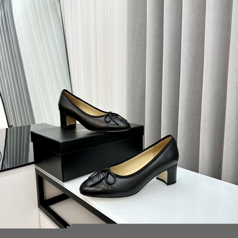 Ch*el high heels